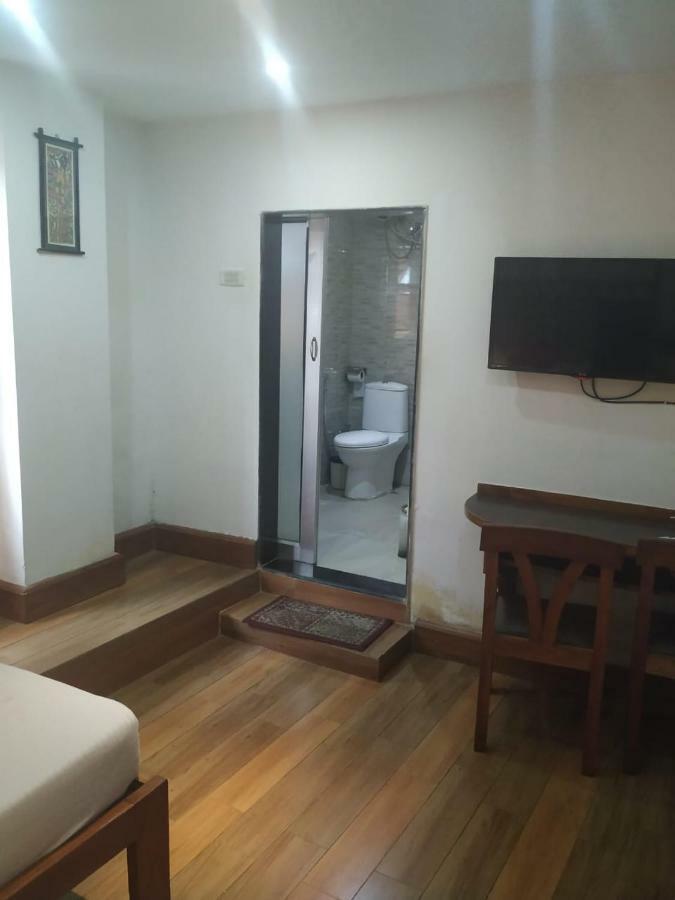 Hotel Shaurya Inn シロン エクステリア 写真