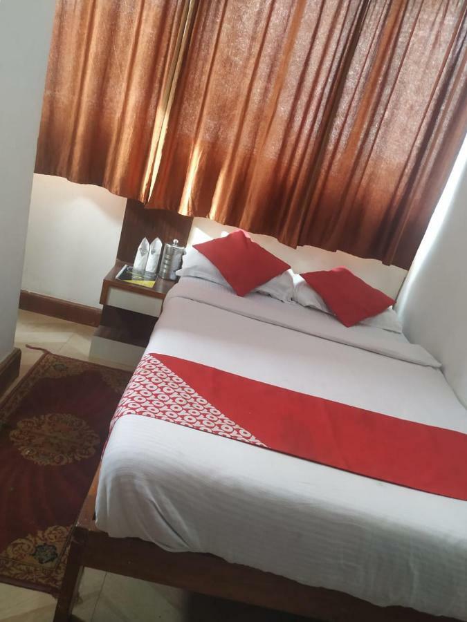 Hotel Shaurya Inn シロン エクステリア 写真